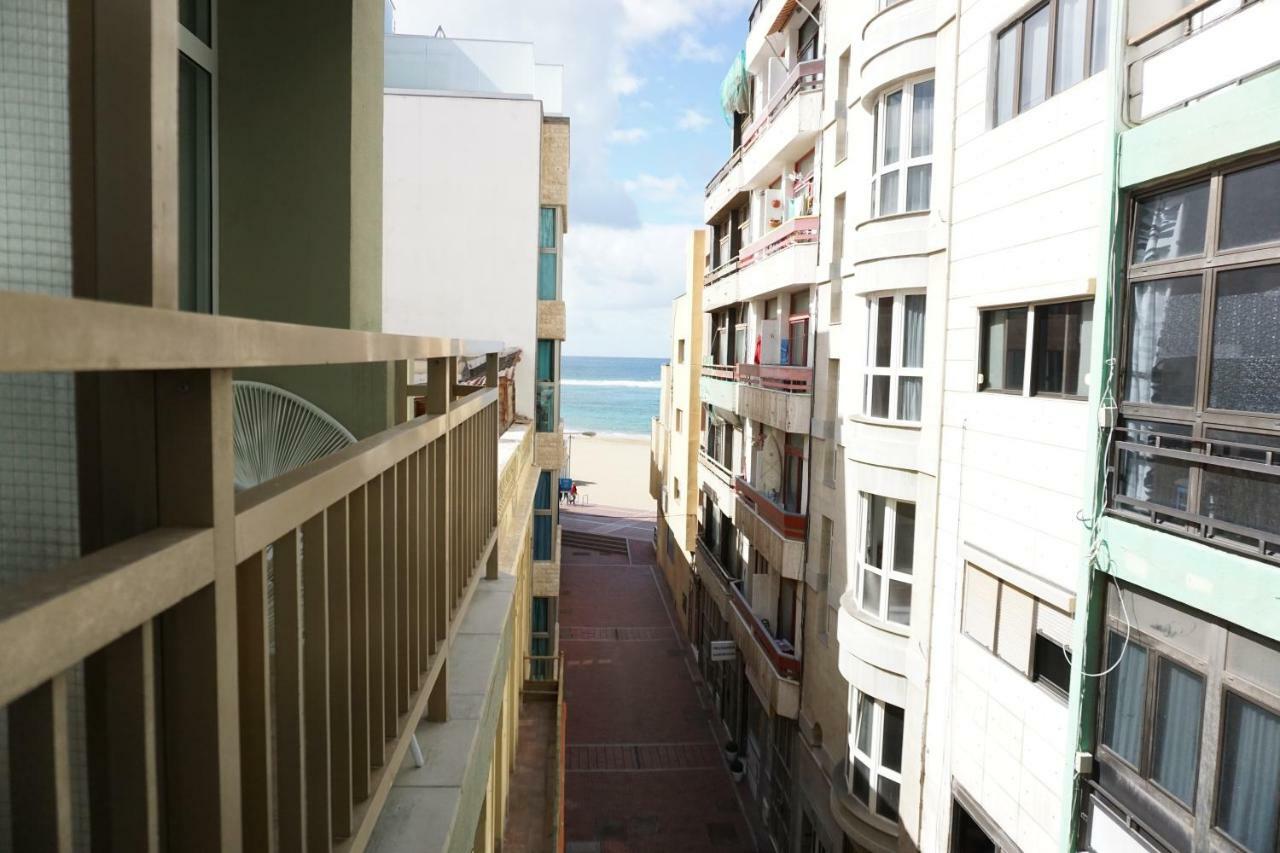 Black & White Las Canteras Лас-Пальмас-де-Гран-Канария Экстерьер фото